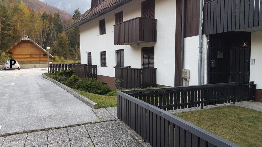 Apartment Hm ゴズ・マルチュリェク エクステリア 写真